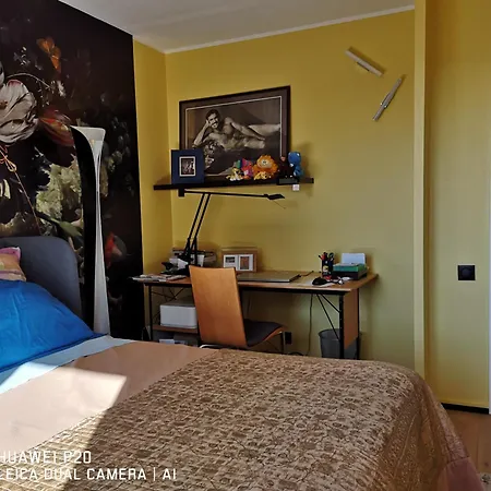 La De Pat Πανσιόν *